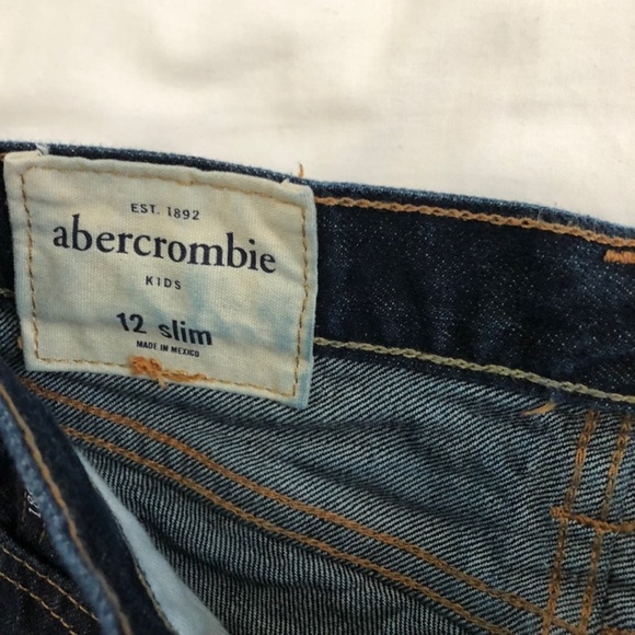 (12 SILM) abercrombie kids boys jeans - Picture 3 of 4